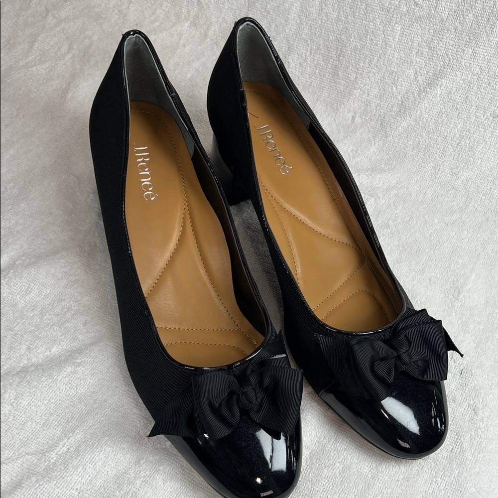 J.Renee Black Patent Bow Heels